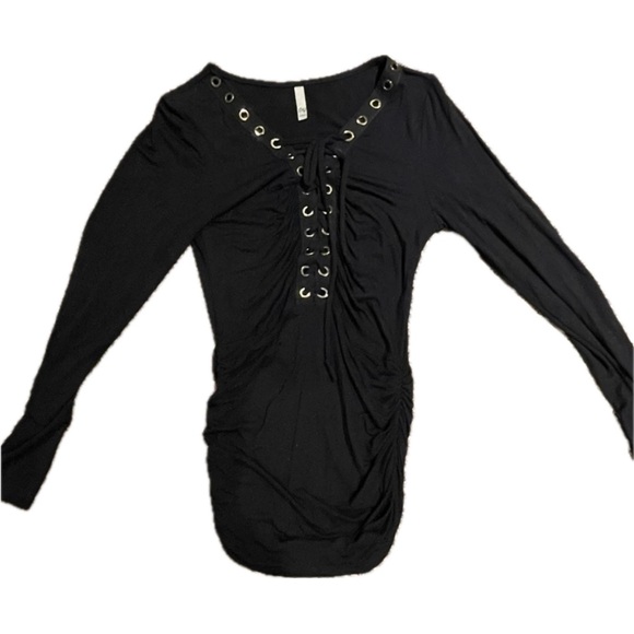 Tops - CY Soft stretchy long black gold detail long sleeve ruched